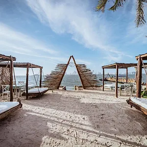 Namaste Club & *** Playa de Punta Arena